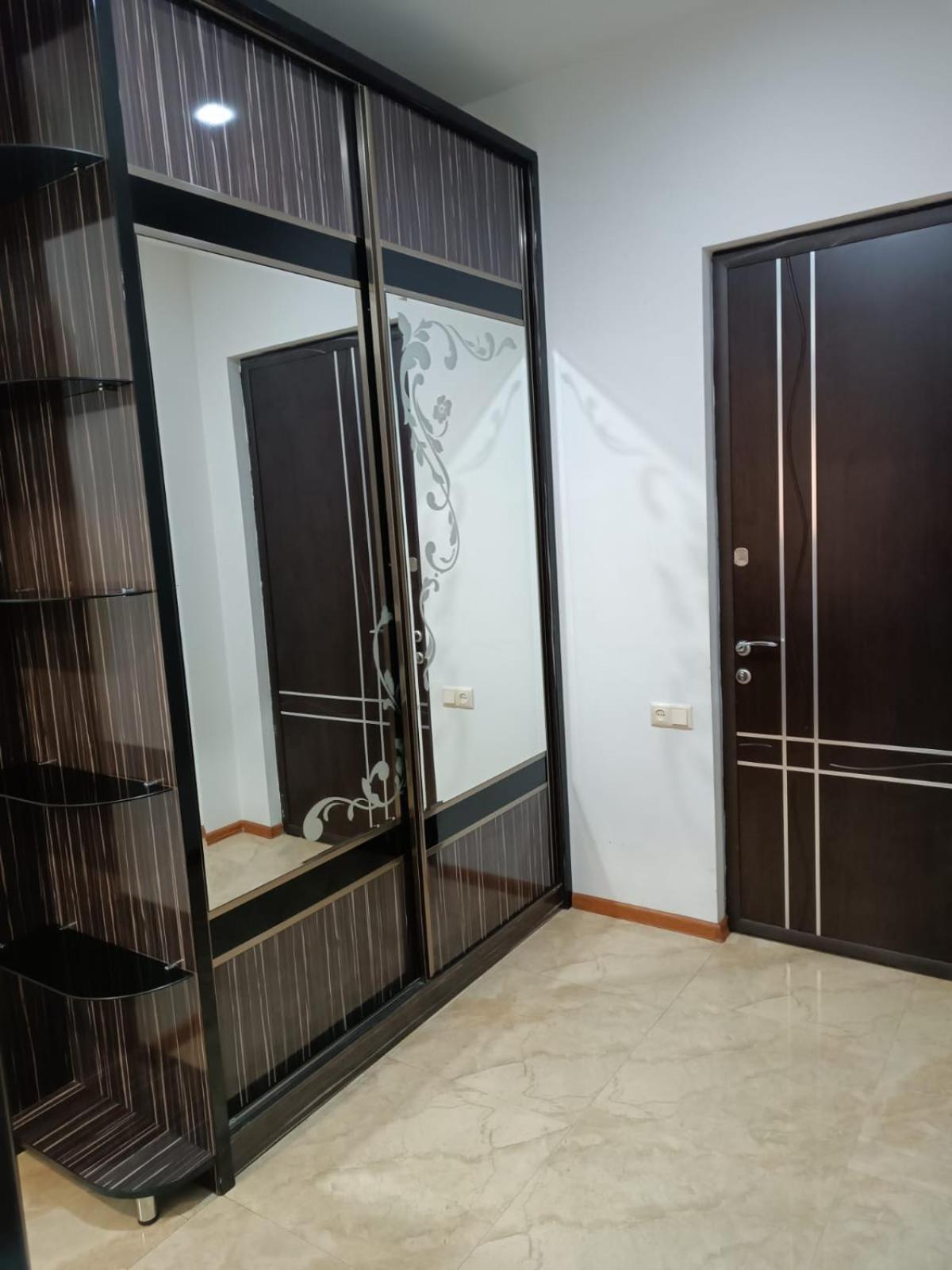 Rent Inn Yerevan On Buzand Street Exterior foto
