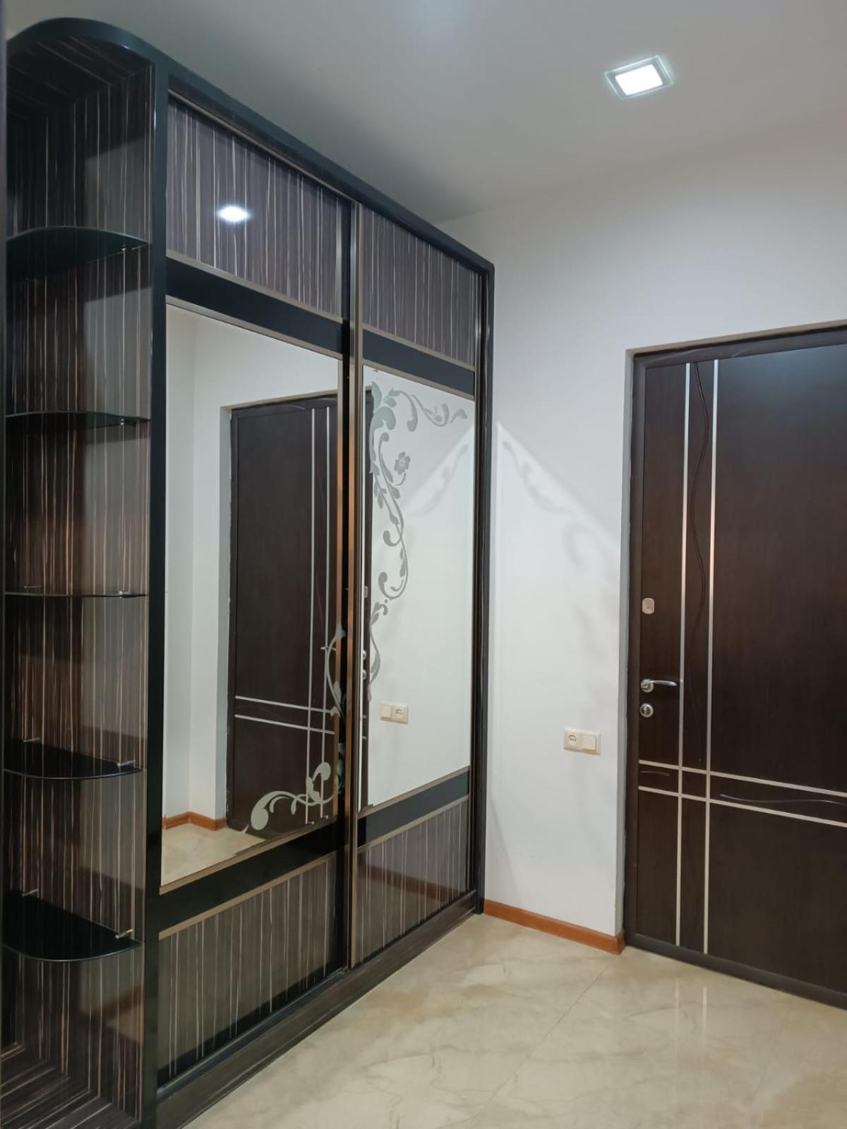 Rent Inn Yerevan On Buzand Street Exterior foto